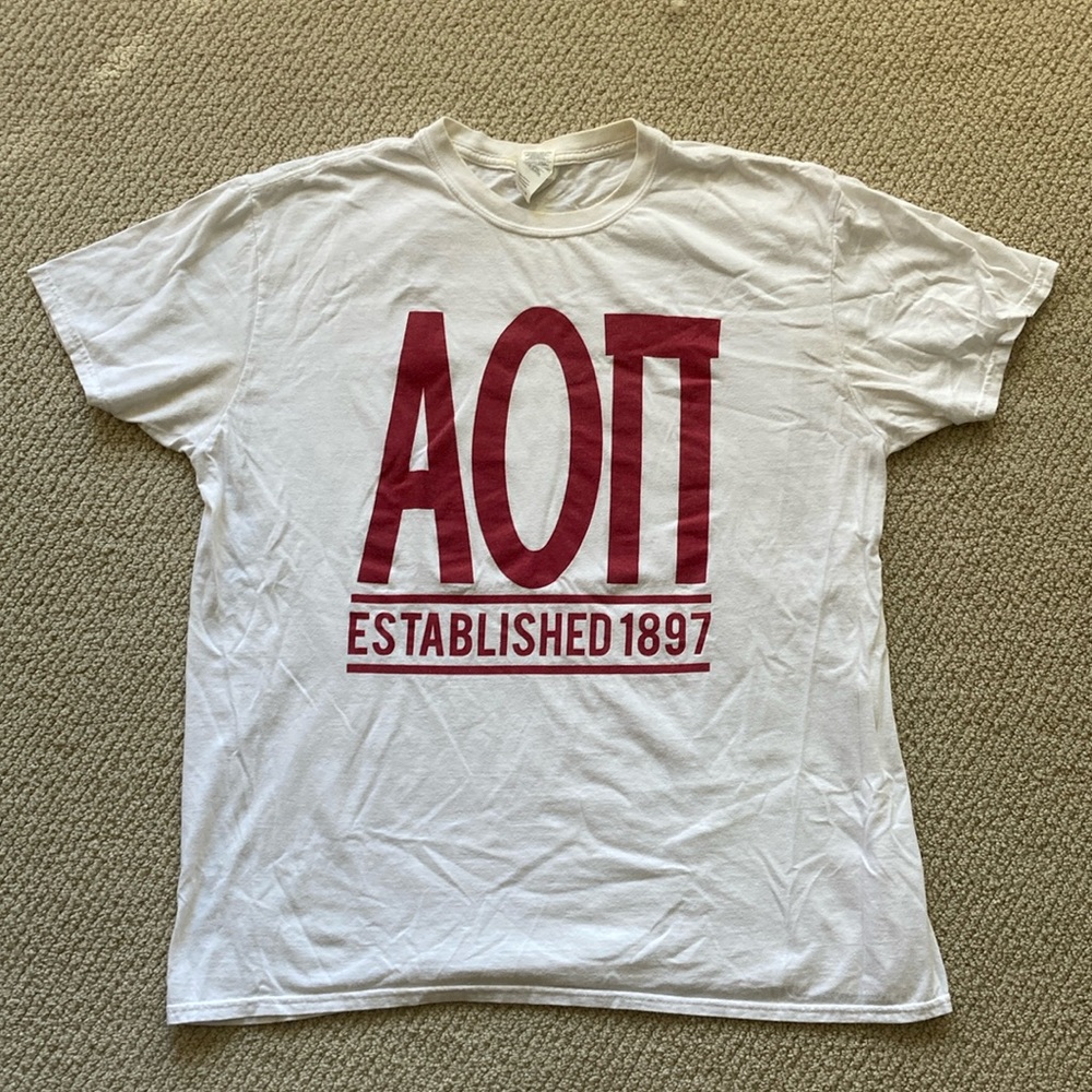 Alpha Omicron Pi AOPi Sorority Short Sleeve T-Shirt White Size XL Gildan EUC
